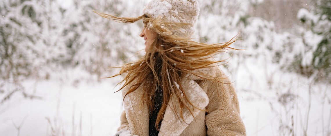 Kuidas kaitsta oma juukseid külmakraadide eest?